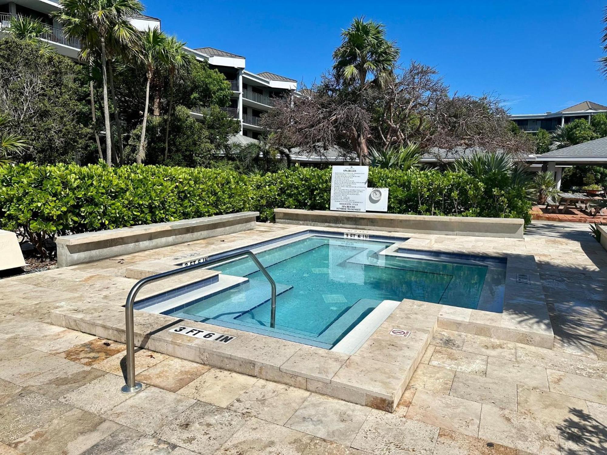 Beautifully Renovated Summer Of 2020 Come And Enjoy This Lovely Unit Key West Exterior photo